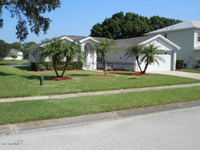 Photo of 6986 Hammock Lakes Drive