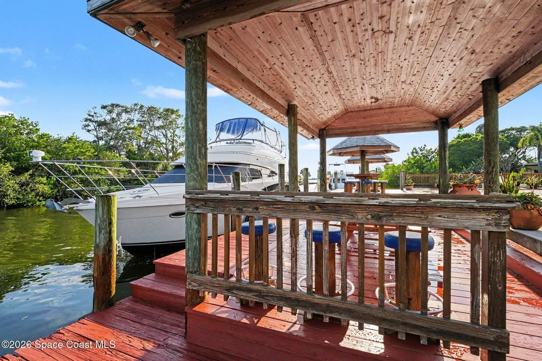 Photo of 459 Angelo Lane