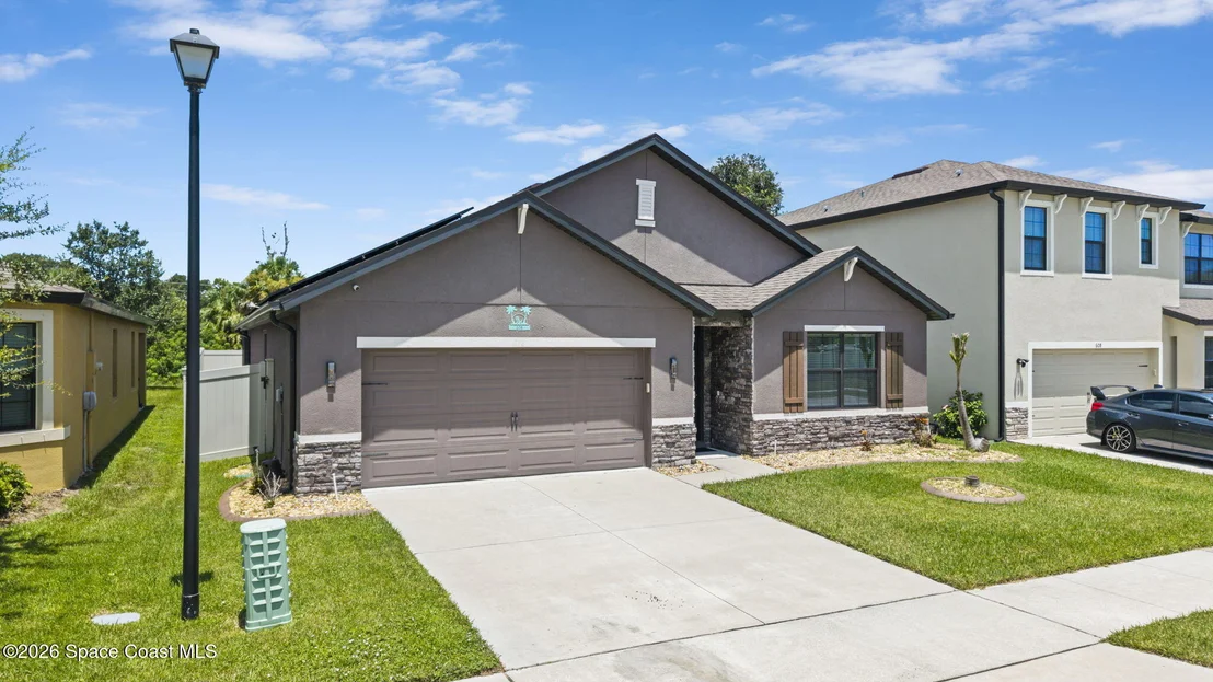 Photo of 618 Coyote Drive