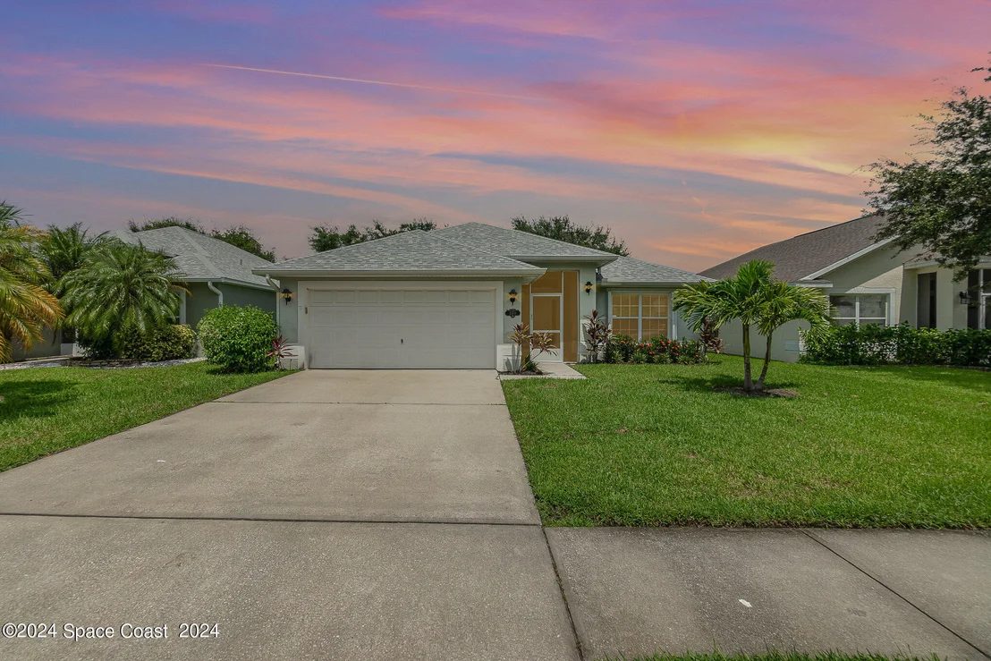Photo of 2370 Stratford Pointe Drive