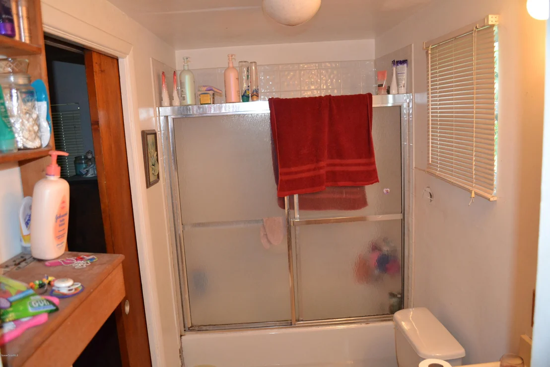 Photo of 665 Cox Road