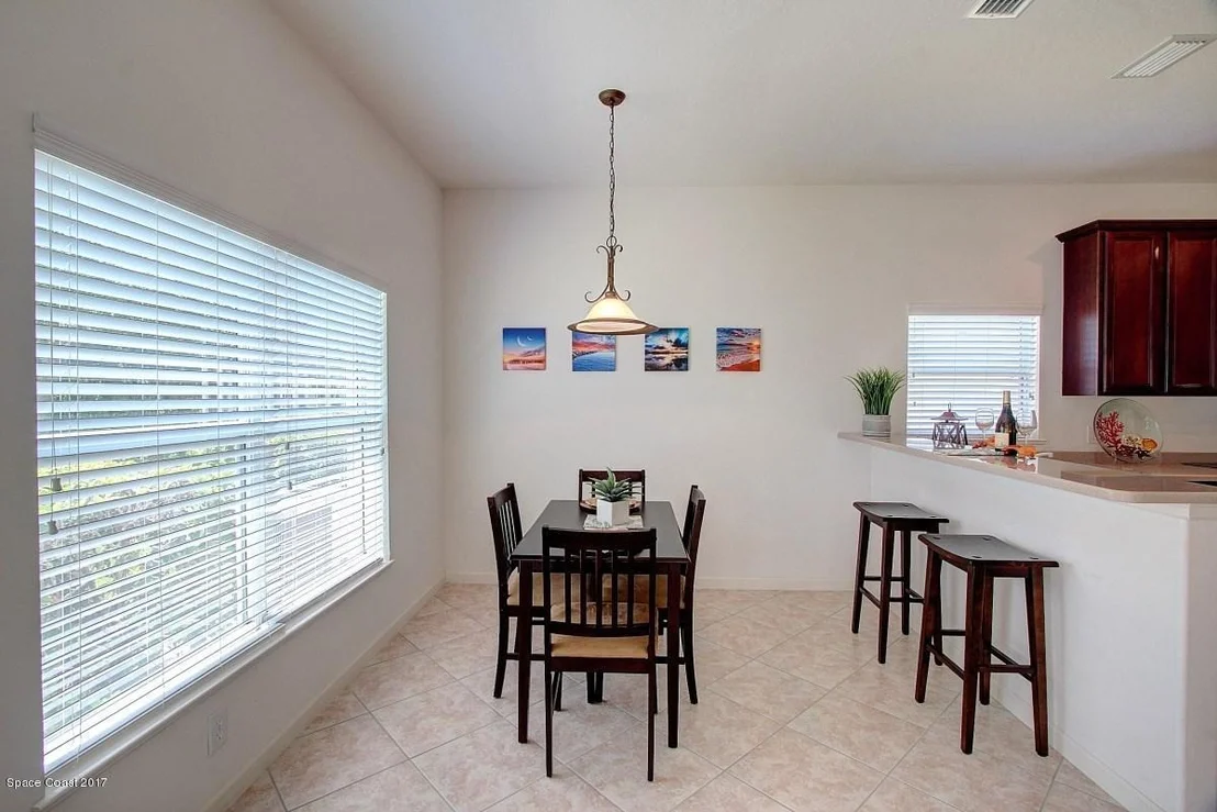 Photo of 6970 Abbeyville Road