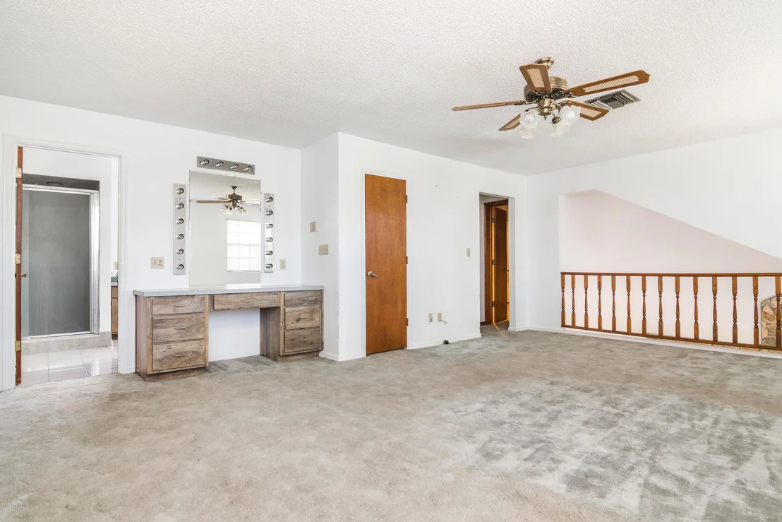 Photo of 2310 Holder Road