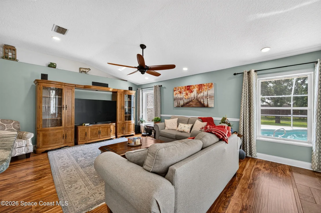 Photo of 341 Allison Drive