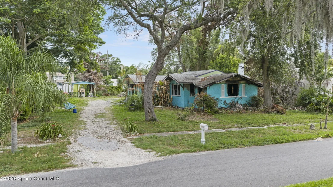 Photo of 316 Carleton Drive