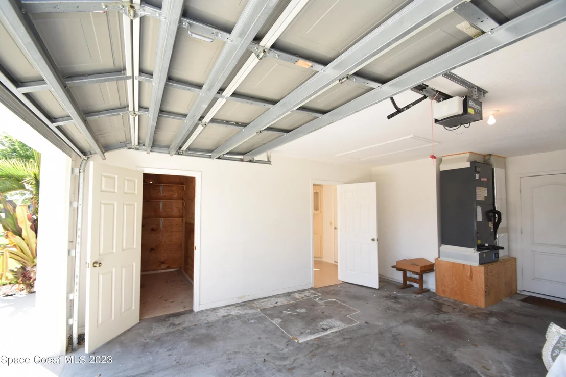 Photo of 2223 Woodfield Circle