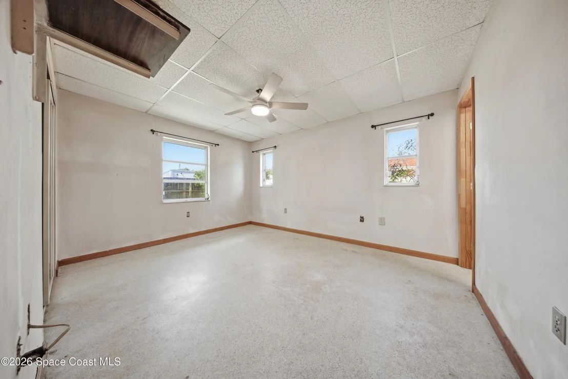 Photo of 1139 Groves Drive