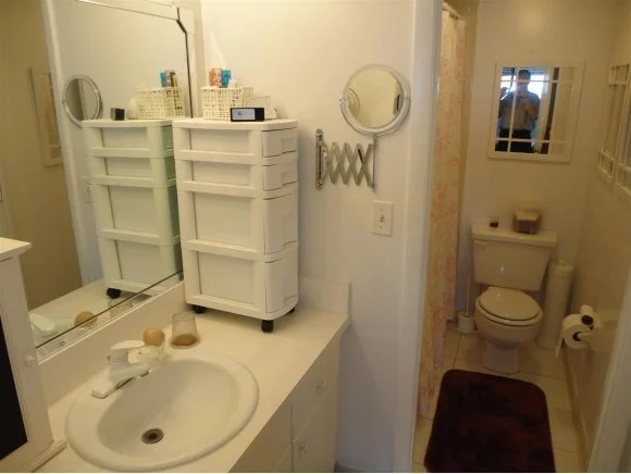 Photo of Unit 205 at 3901 NE Dixie
