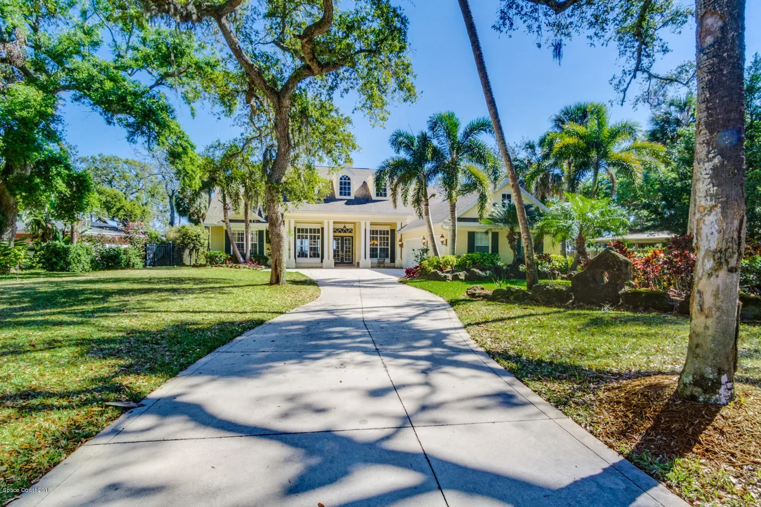 Photo of 3501 N Sylvan Lane