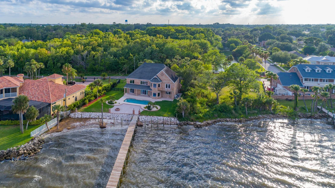 Photo of 3620 N Indian River Drive N