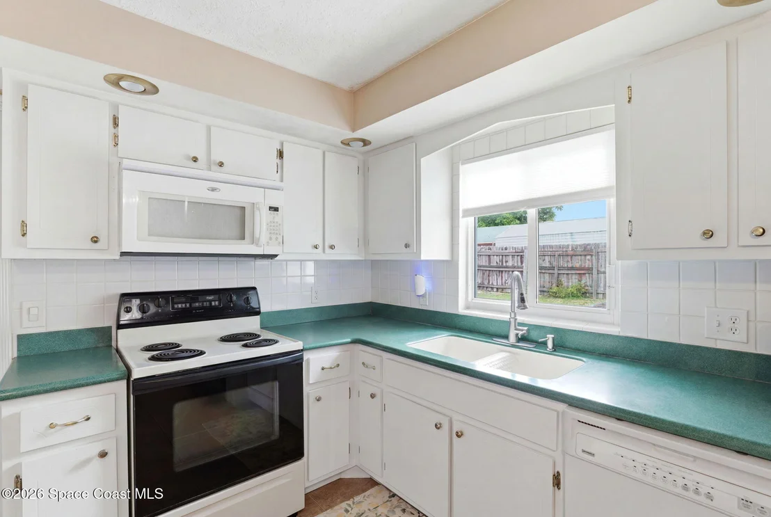 Photo of 908 Jefferson Road