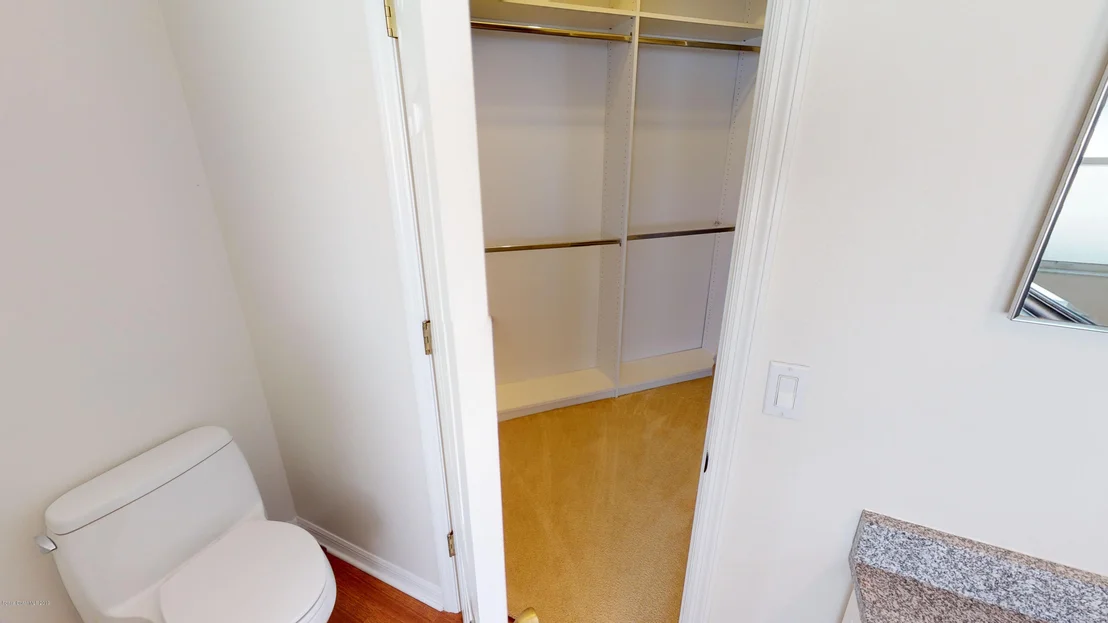 Photo of 891 Shaw Circle