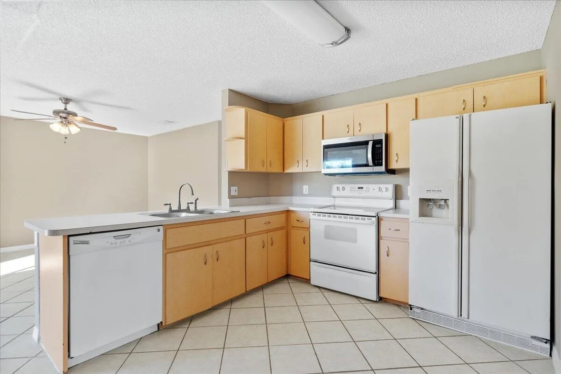 Photo of 280 Clearbrook NE