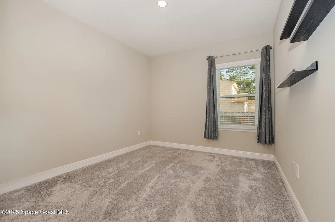 Photo of 2615 Carson Drive SE