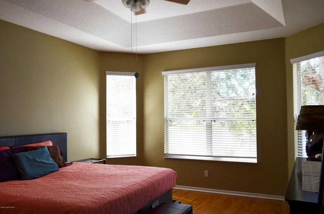 Photo of 4500 Portage Trail