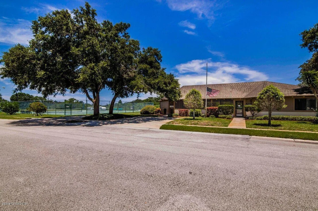 Photo of 3517 Sparrow Lane