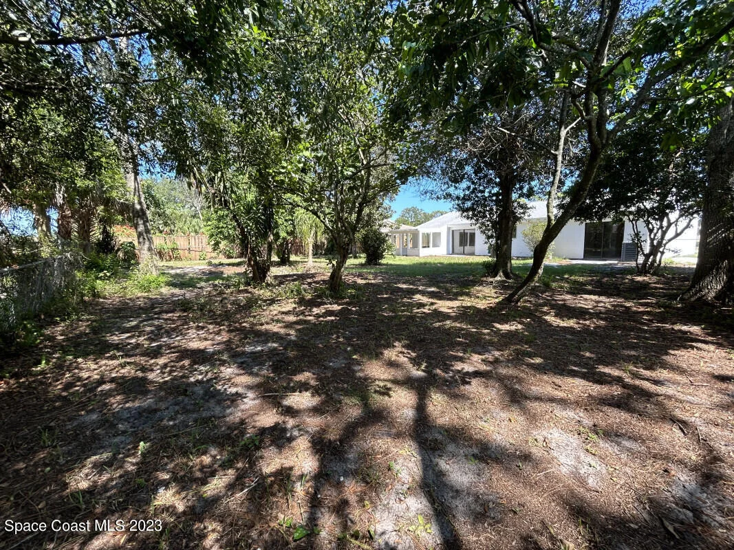 Photo of 1250 Bard Lane NE