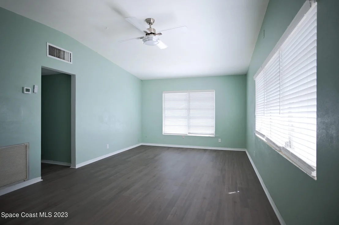 Photo of 1576 Virginia Drive