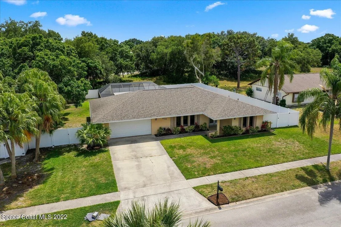 Photo of 926 Waialae Circle NE