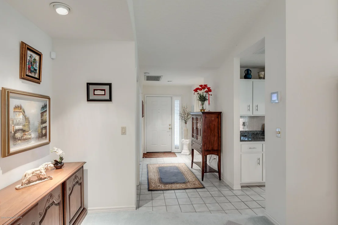 Photo of 906 Ridge Lake Drive