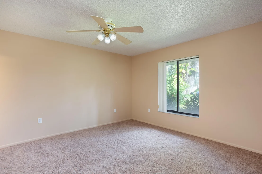 Photo of 2154 Tarrytown Lane NE