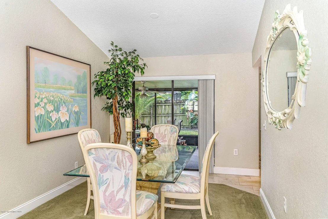 Photo of 857 Spirea Drive