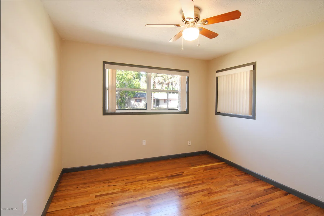 Photo of 1053 Bernice Road