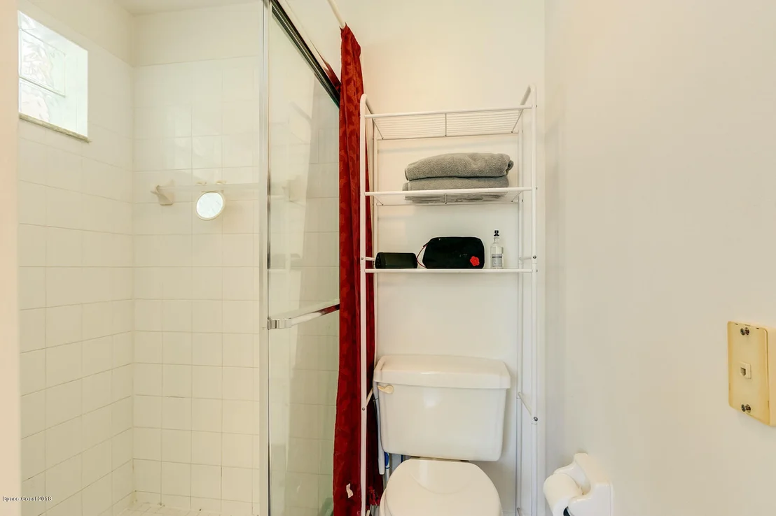 Photo of 1001 Pelican Lane