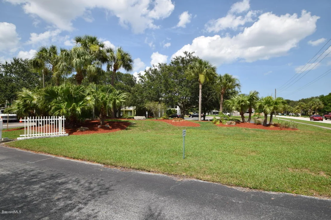 Photo of 2204 Flower Tree Circle