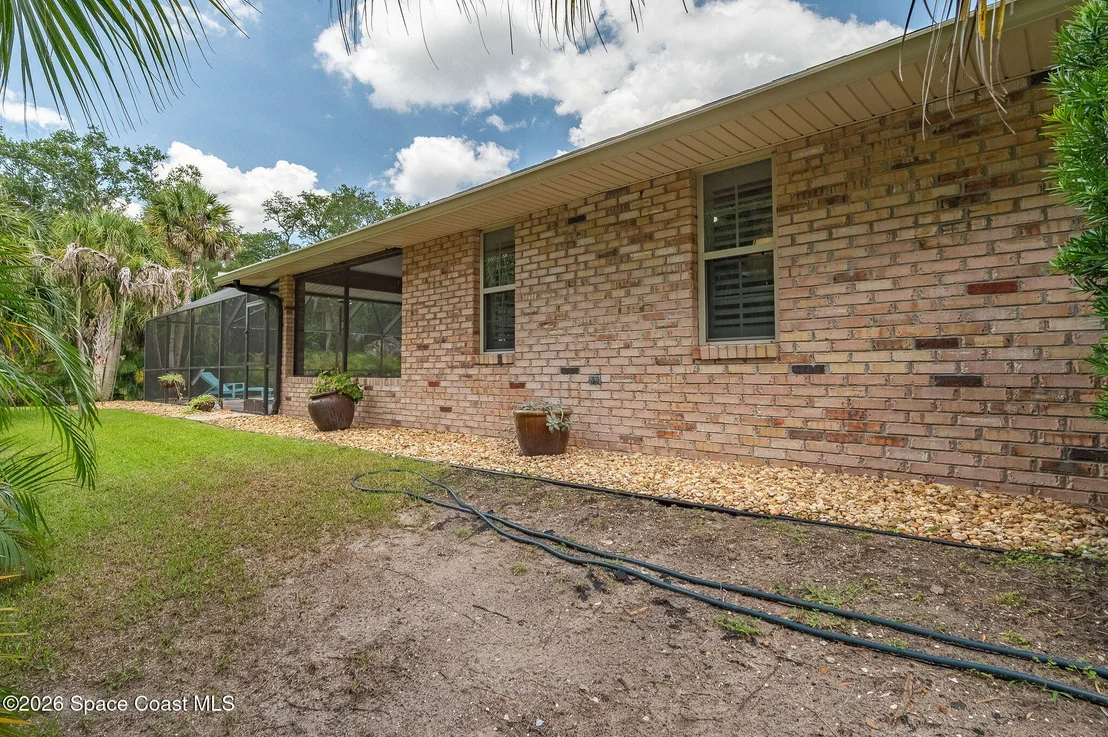 Photo of 1875 Hammock Estate Lane