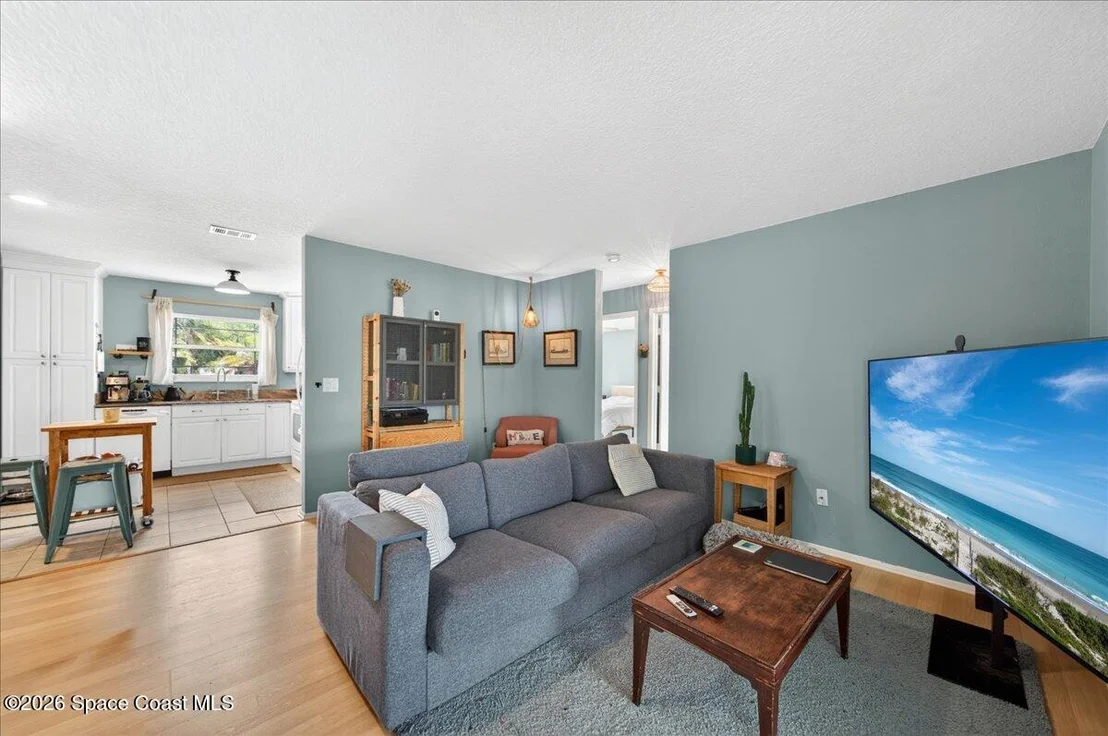Photo of 920 Gables Way