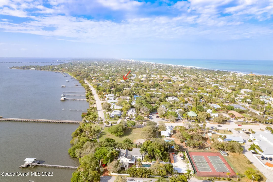 Photo of 536 Sunset Boulevard