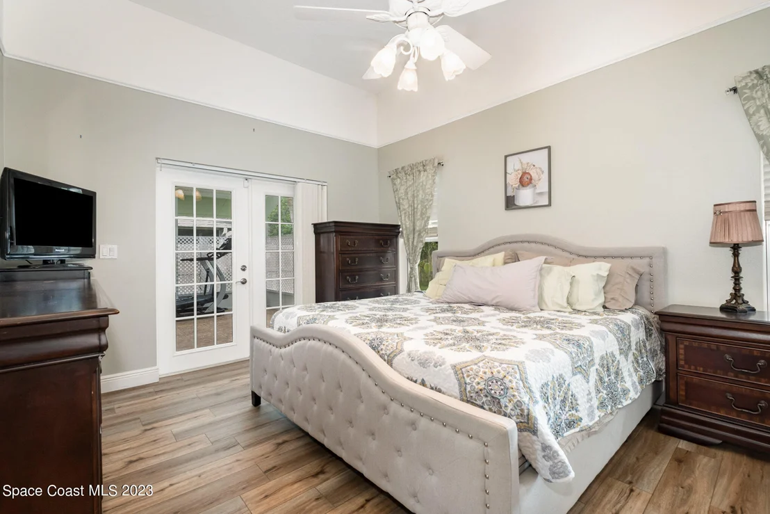 Photo of 1698 Palm Ridge Road