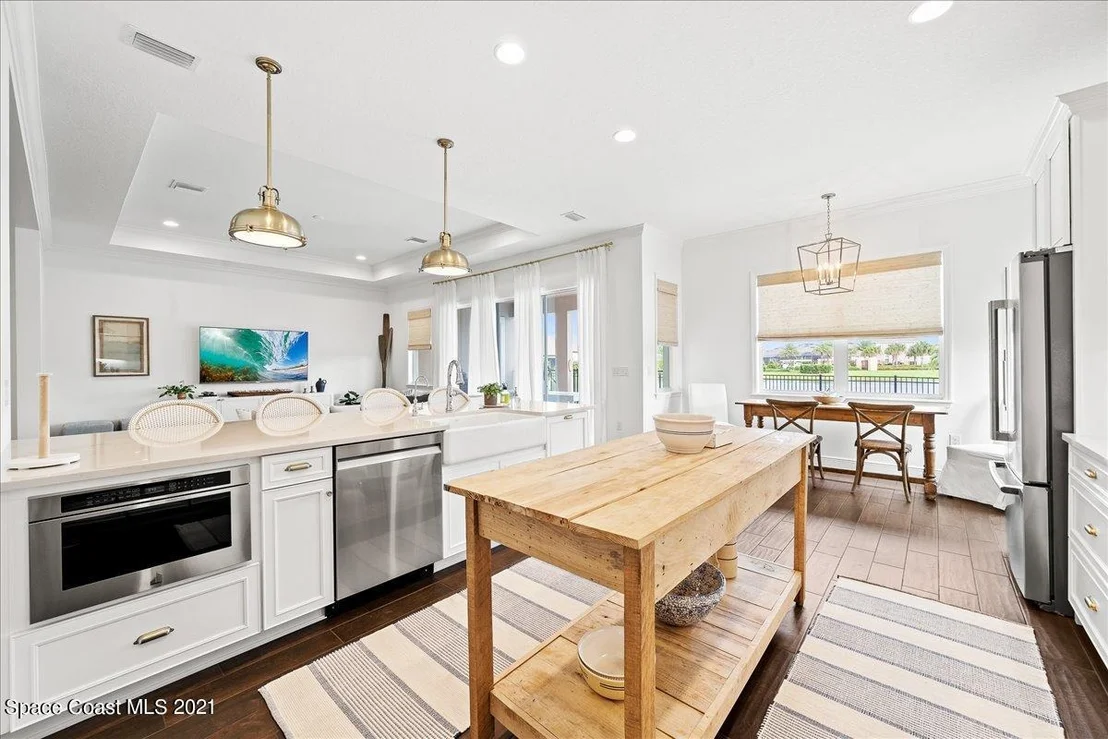 Photo of 8110 Stonecrest Drive