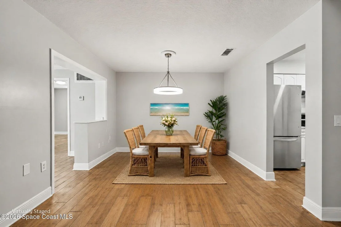 Photo of 990 Demaret Drive