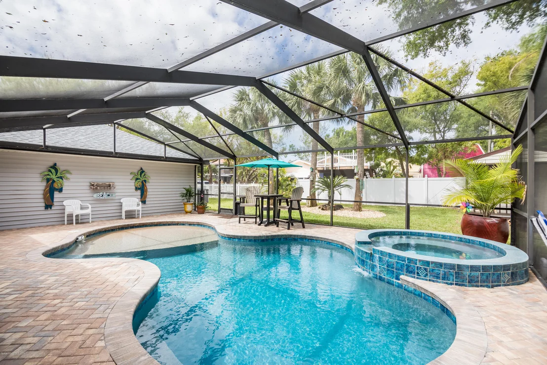 Photo of 415 Rockledge Drive