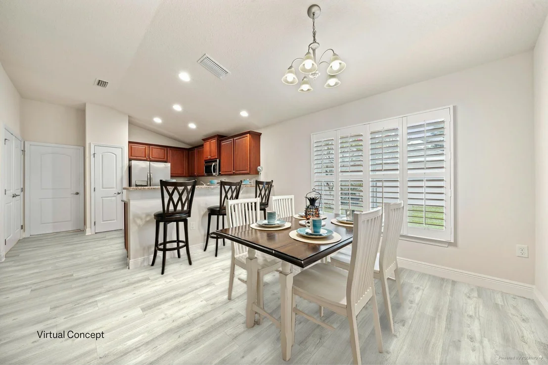 Photo of 122 Ashbury Boulevard