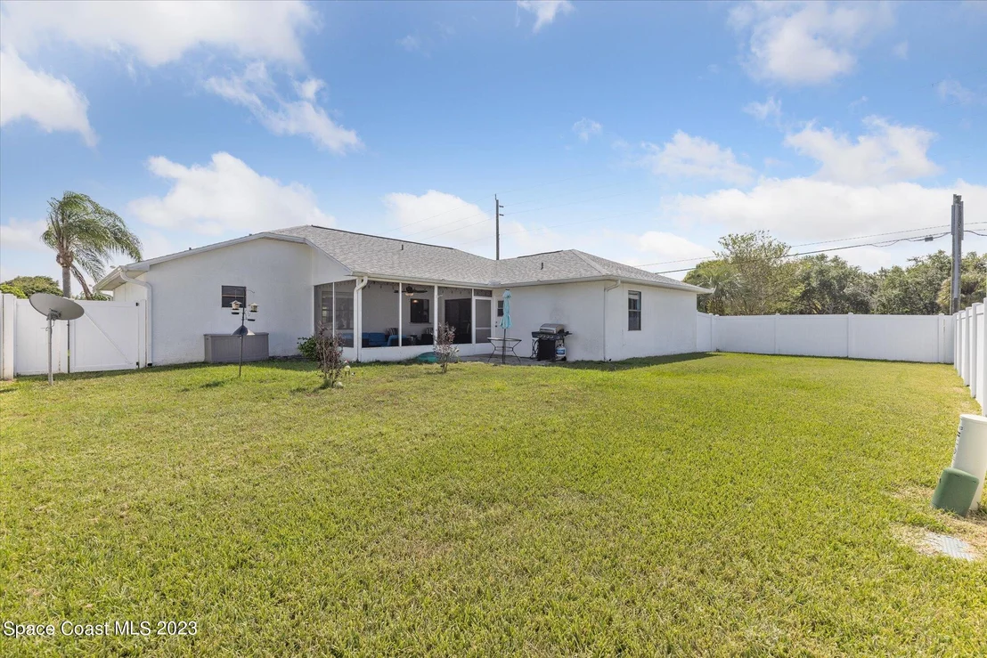 Photo of 1900 Trevino Circle
