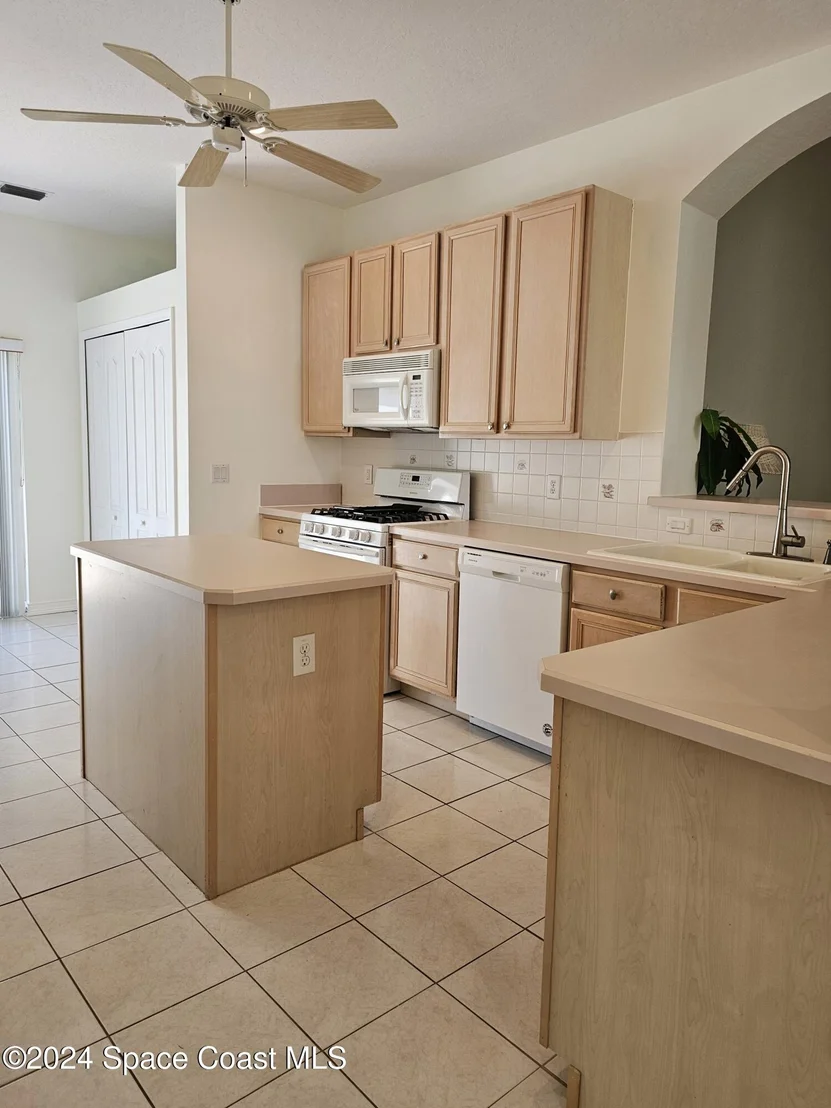 Photo of 185 Calico Lane