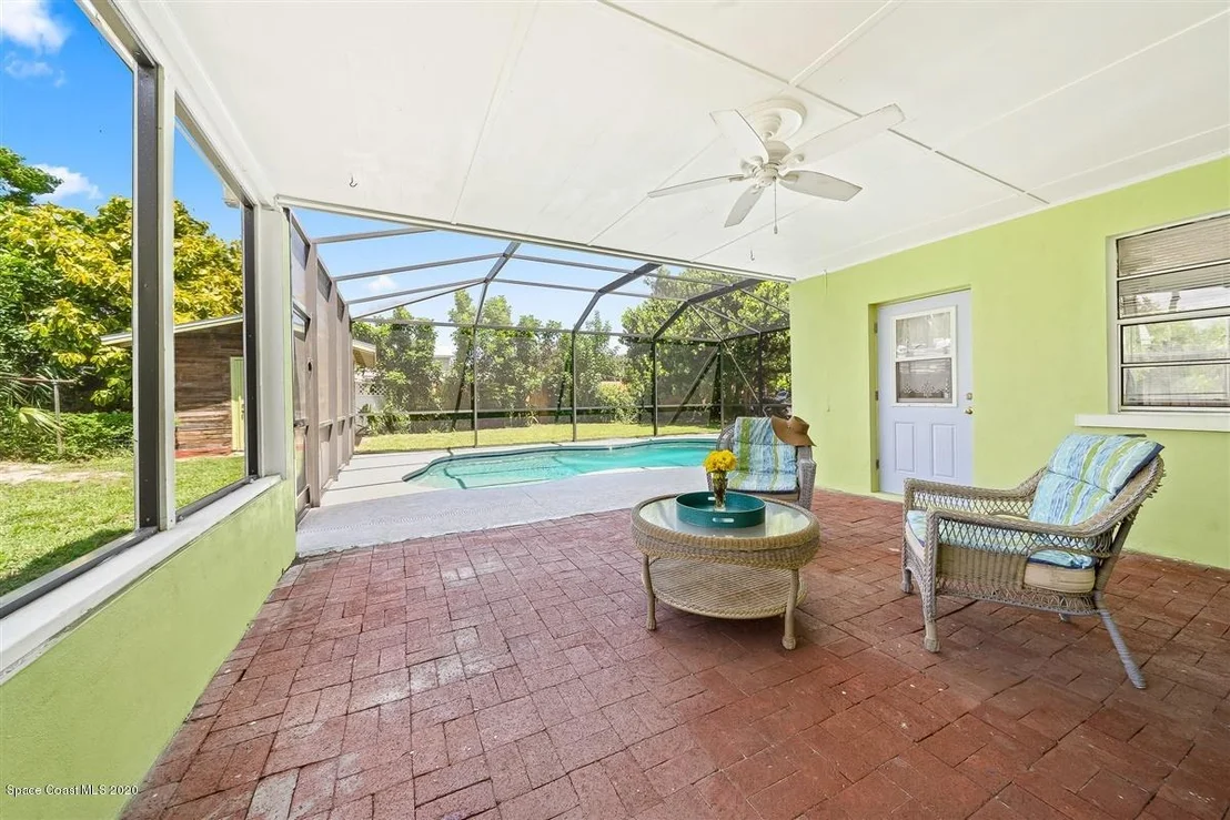 Photo of 1636 Grandview Way