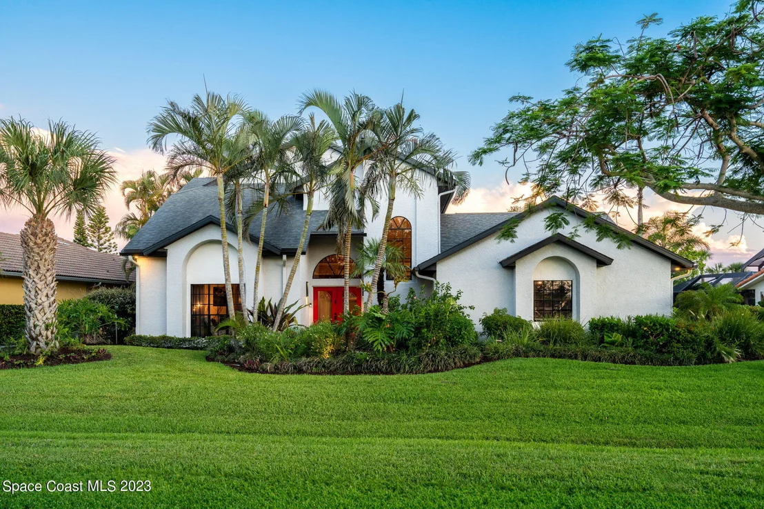 Photo of 70 Lanternback Island Drive