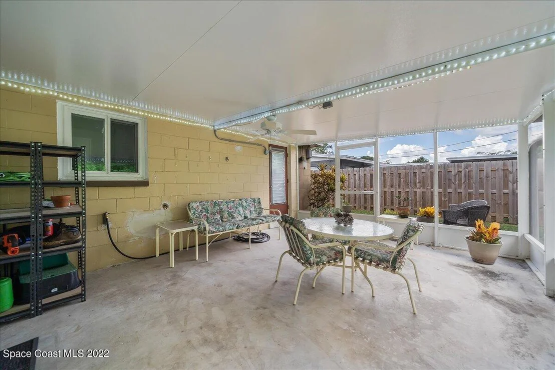 Photo of 2546 Lorna Drive