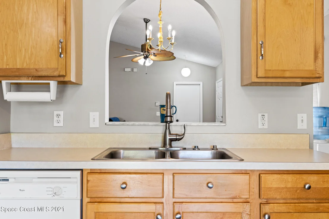 Photo of 2149 Redwood Circle