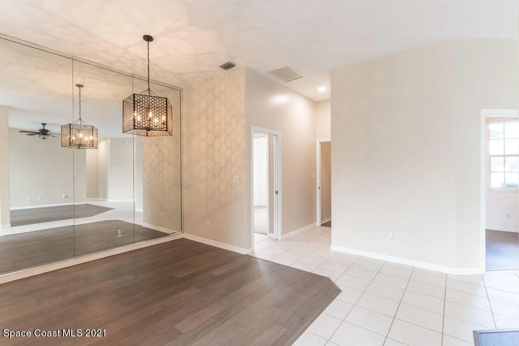 Photo of 779 Thrasher Drive