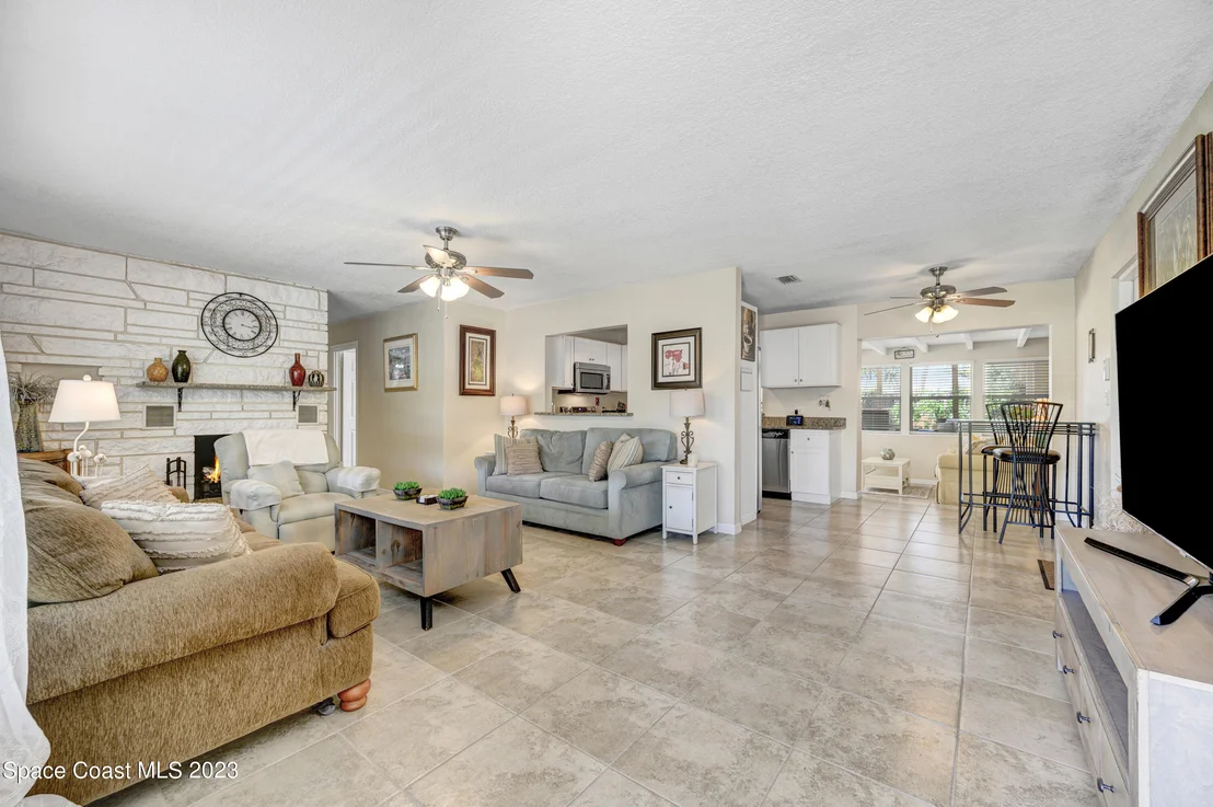 Photo of 408 Espanola Way