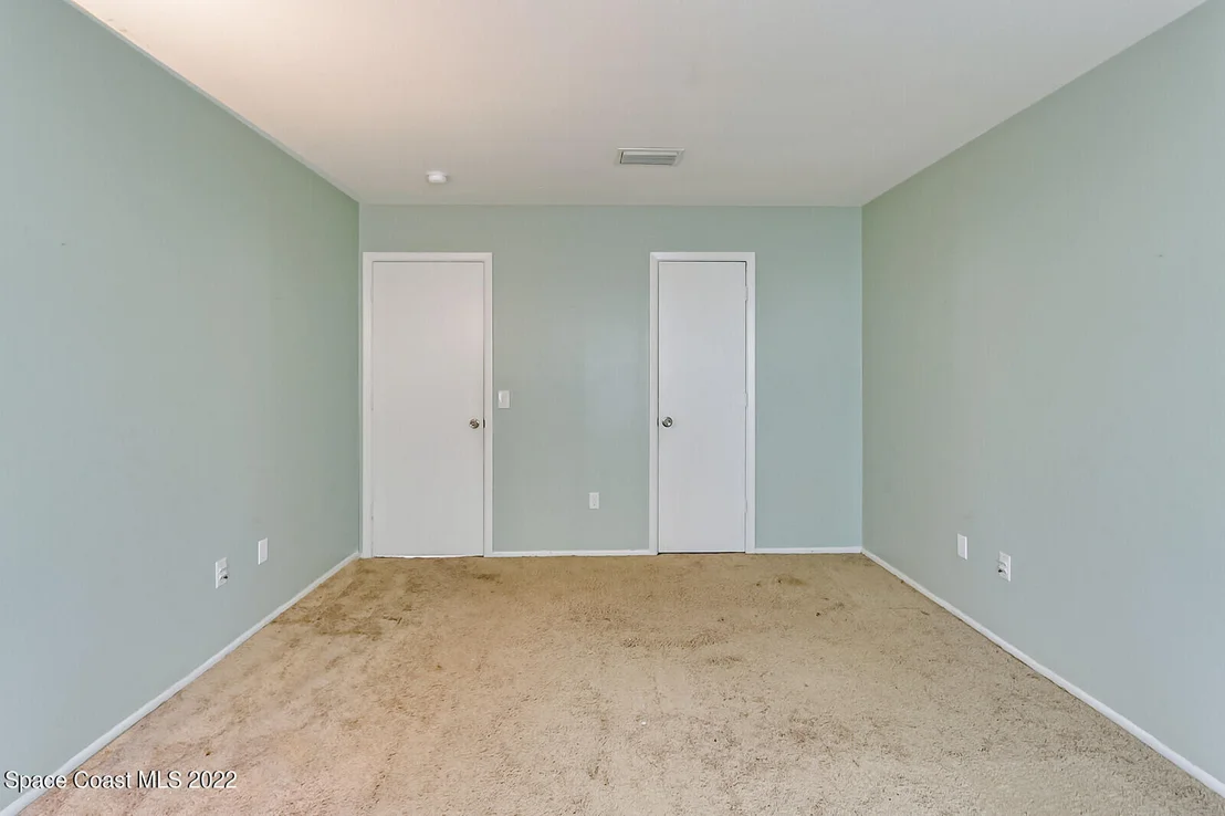 Photo of 1310 Mariposa Drive NE