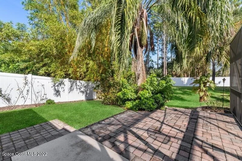 Photo of 461 Waterside Circle