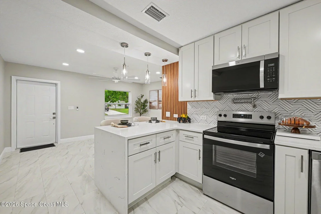 Photo of 352 Vesta Circle