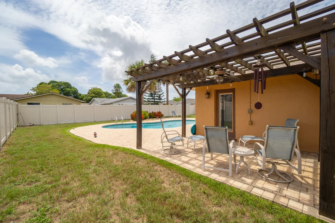 Photo of 969 Bayberry Lane