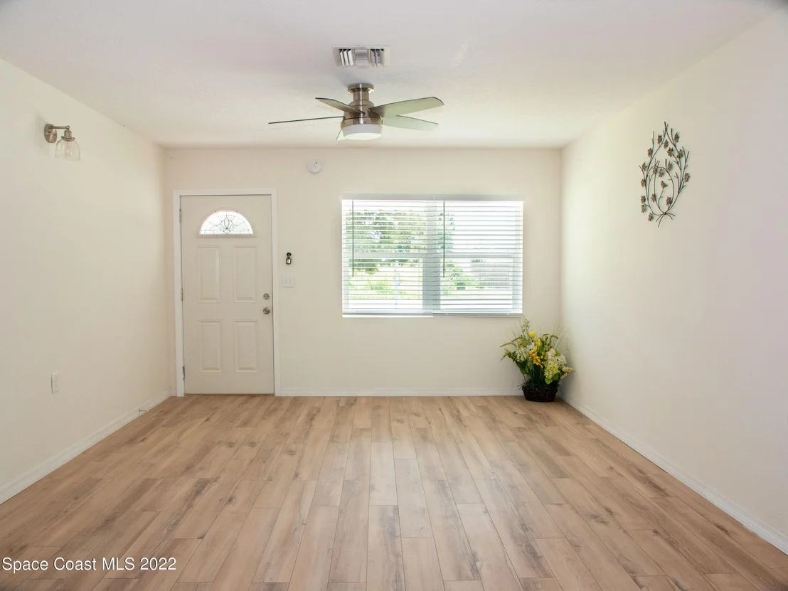 Photo of 1034 Carlton Drive